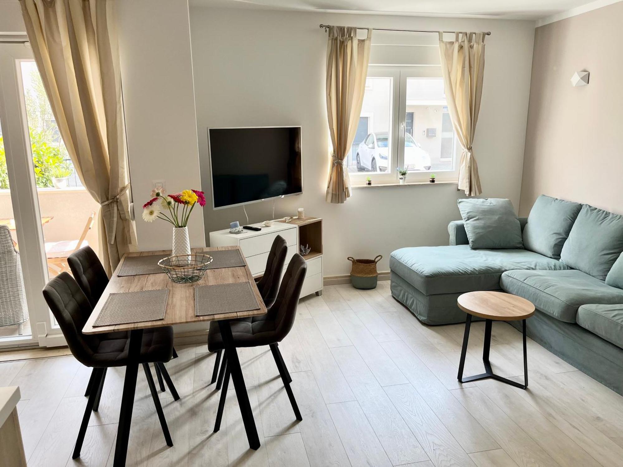Apartment Laura بودْسْتغانا المظهر الخارجي الصورة
