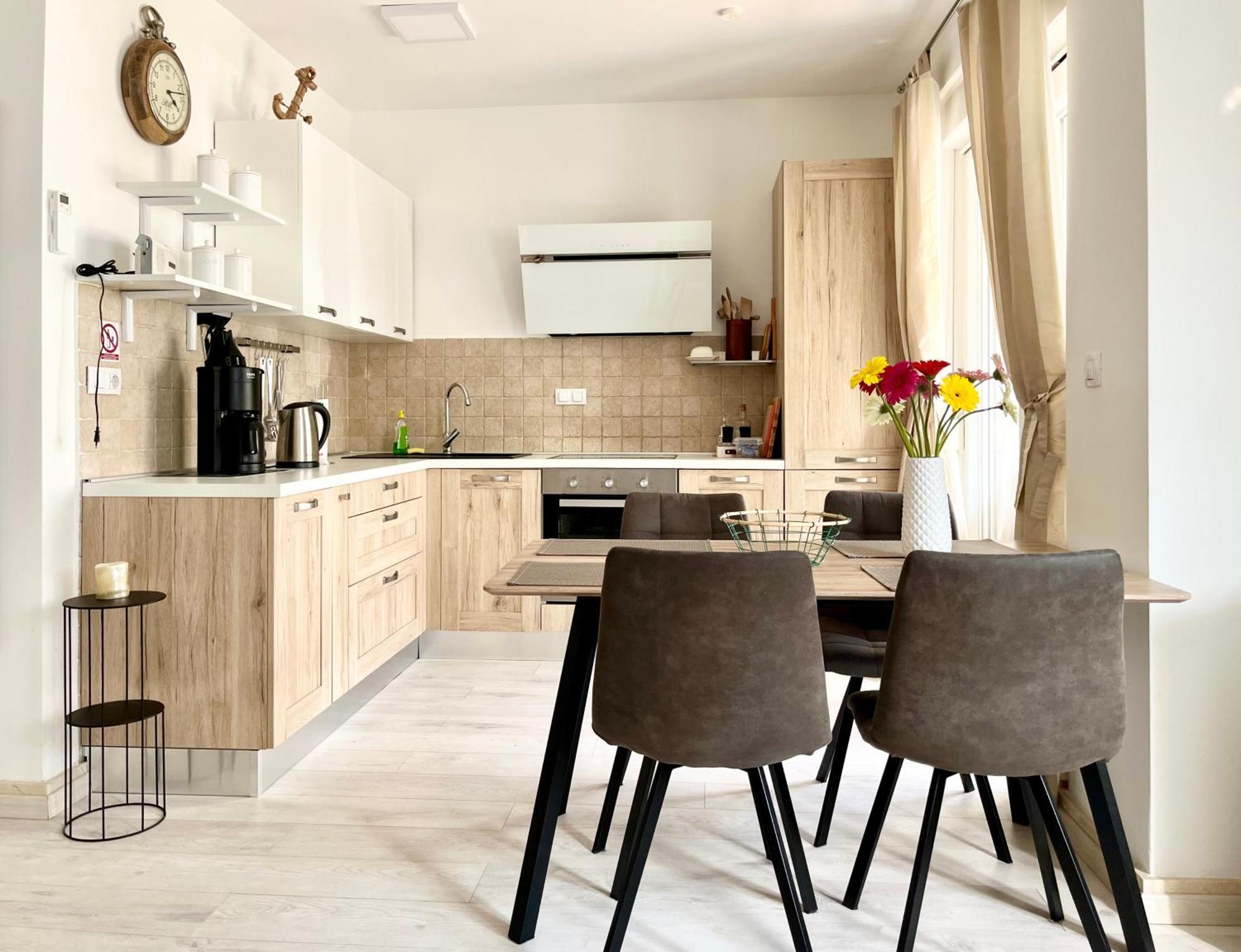 Apartment Laura بودْسْتغانا المظهر الخارجي الصورة