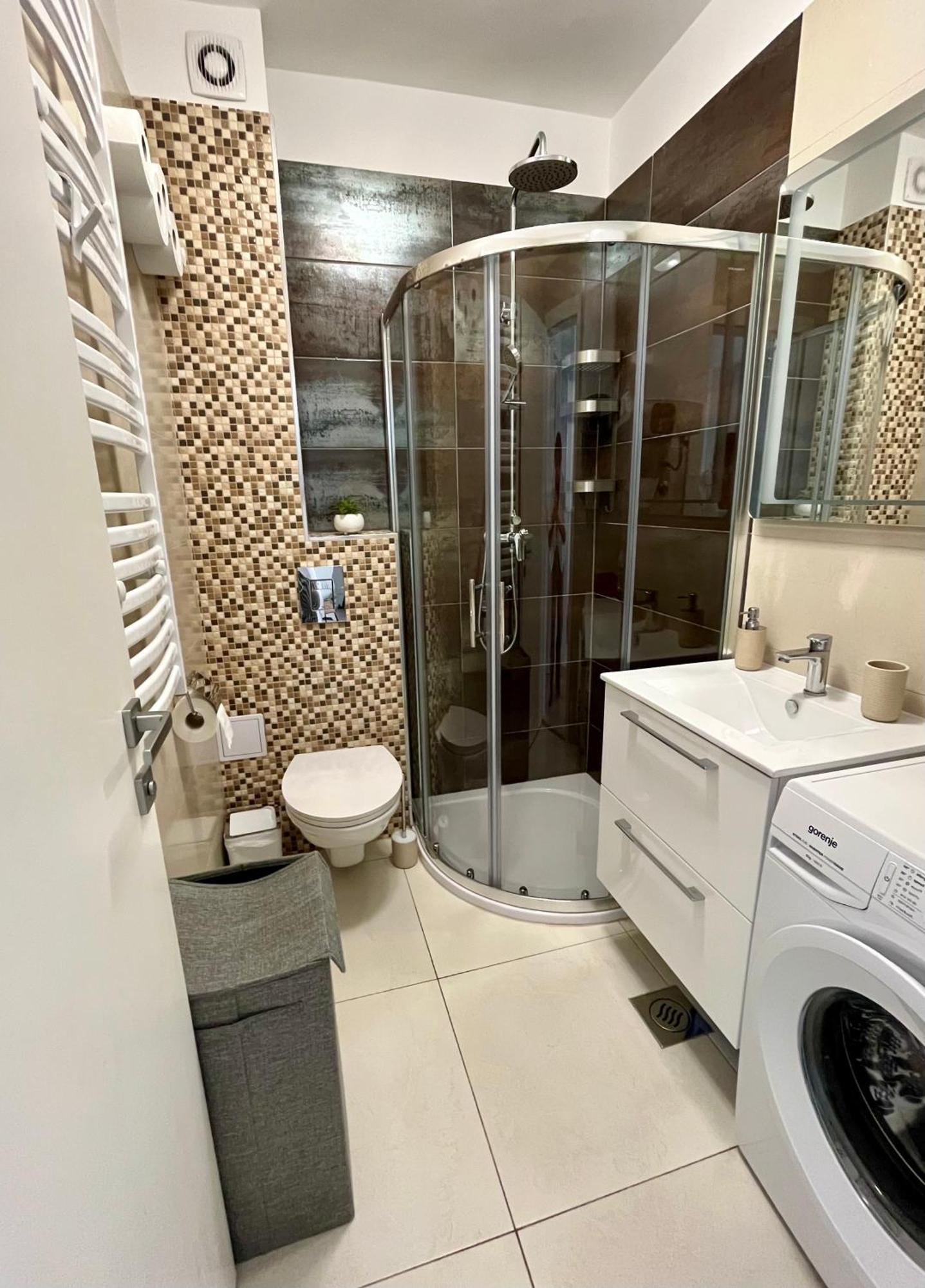 Apartment Laura بودْسْتغانا المظهر الخارجي الصورة